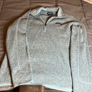 Womens Patagonia pullover